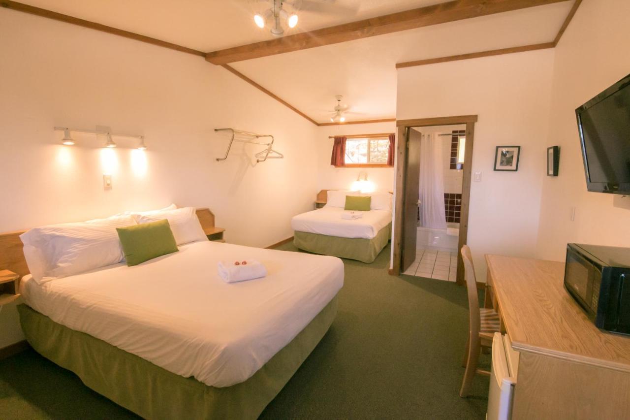 Gateway Motel Radium Hot Springs