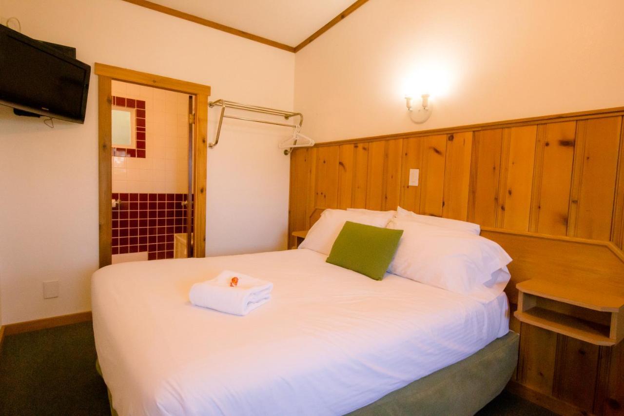 Gateway Motel